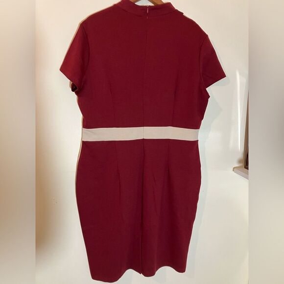 NWT Rephyllis short sleeve maroon and cream dress. Women’s size 2X. - Picture 6 of 8